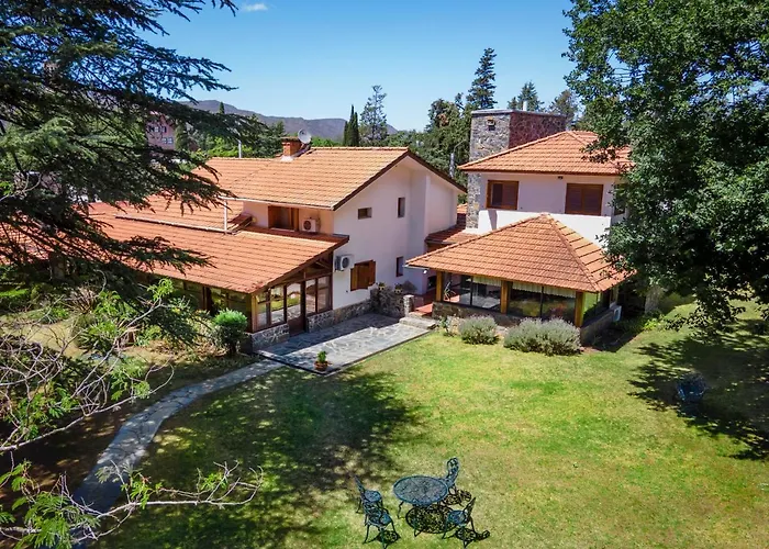 Hostal La Merced Villa General Belgrano